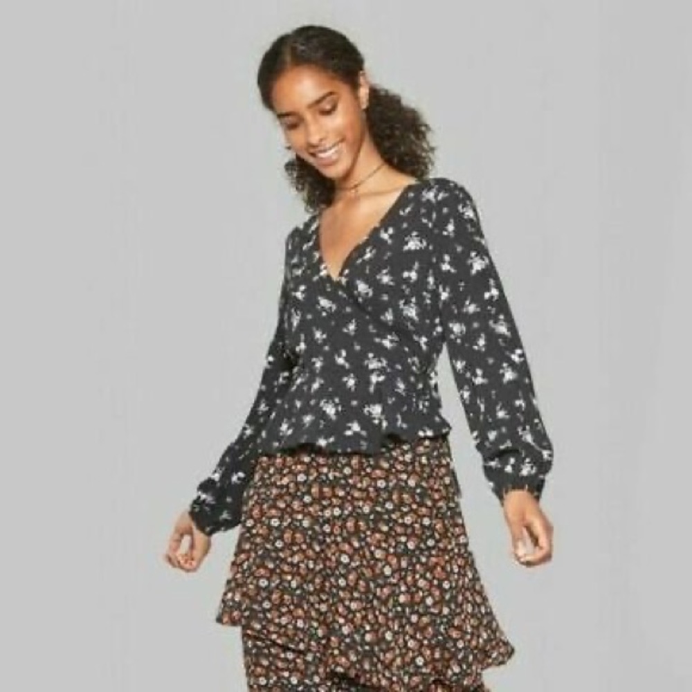 Wild fable black white floral wrap crop top